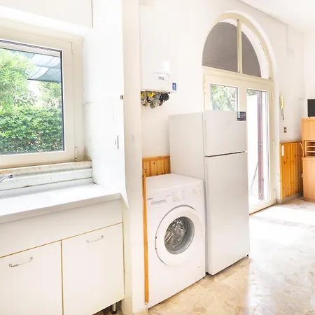 A Schiera Nella Pineta Di Silvi Marina