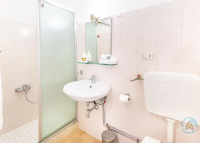 A Schiera Nella Pineta Di Apartamento